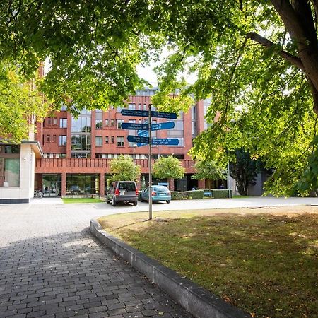 Trinity Hall - Suburban Accommodation Dublin Exterior foto